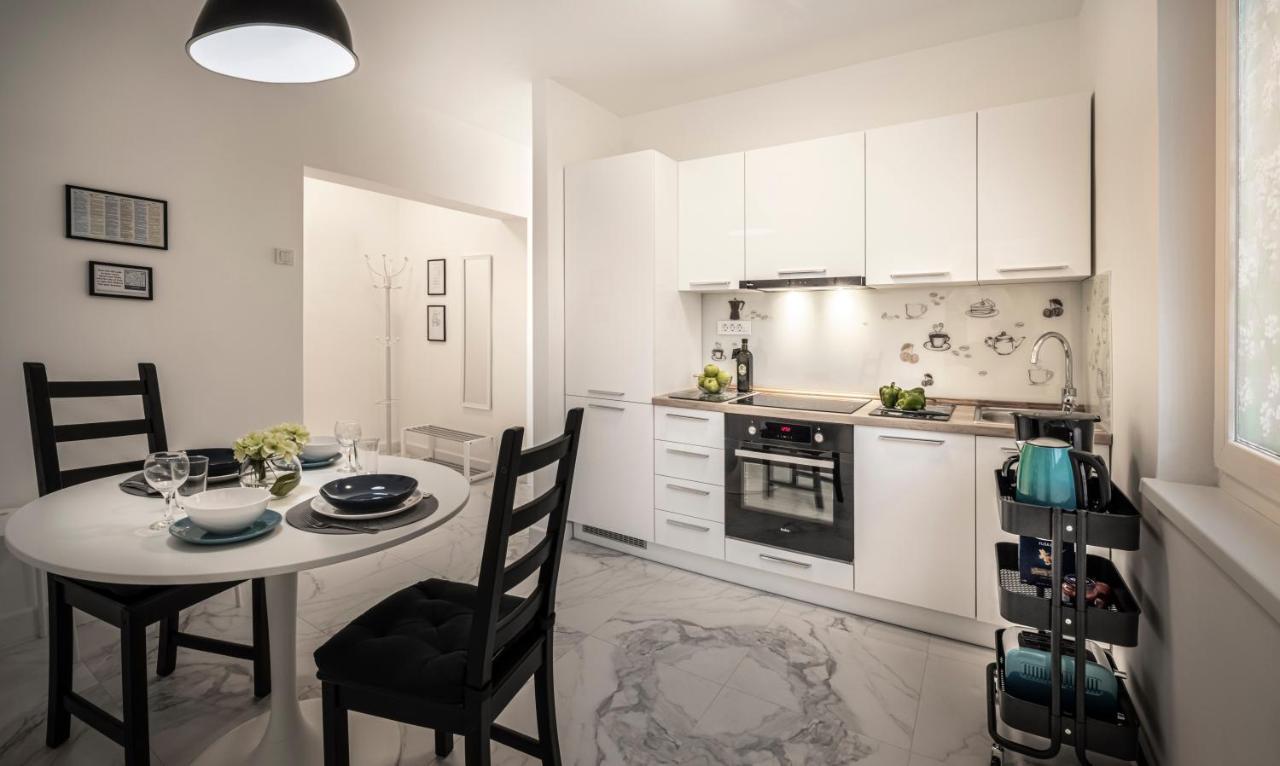 Bilini Castropola Apartment Eksteriør bilde